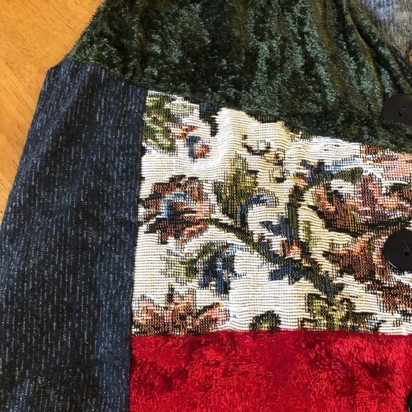 Vintage S Patchwork Velvet Red Green Floral Brocade Vest Soho Compagnie Holiday - Picture 8 of 11